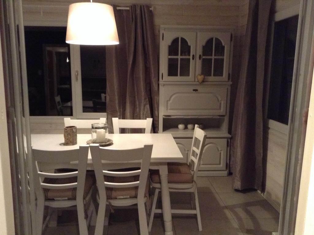 Le Chalet De Marguerite Francorchamps Pokoj fotografie
